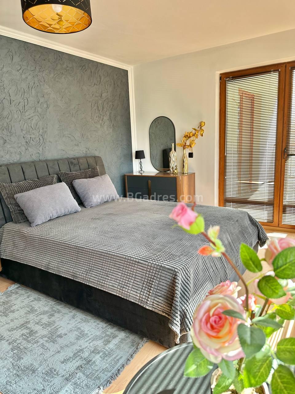 Apartment with new furniture close to the beach І №2935