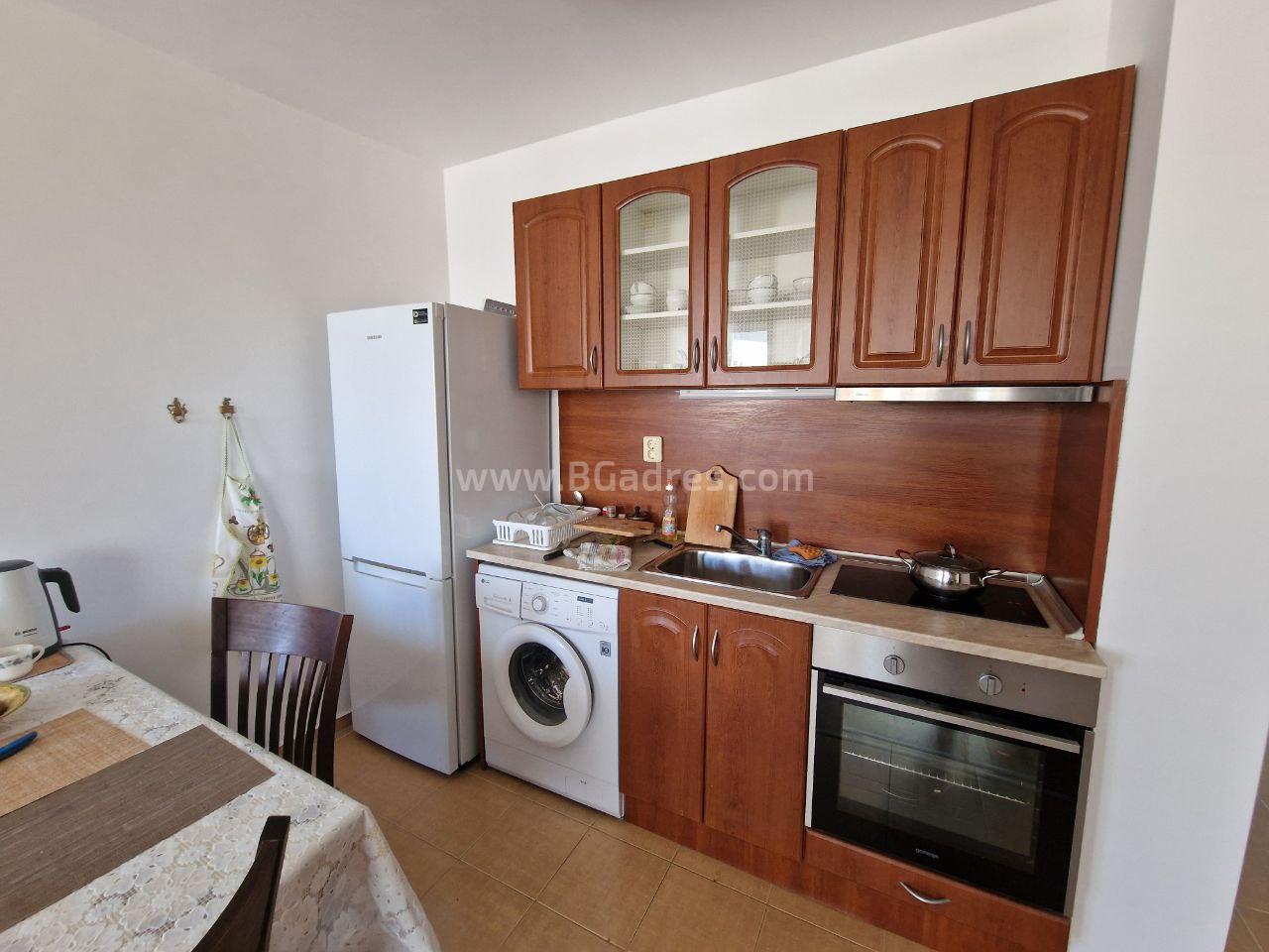 Wohnung mit geringer Wartungsgebühr in Sveti Vlas І 3530