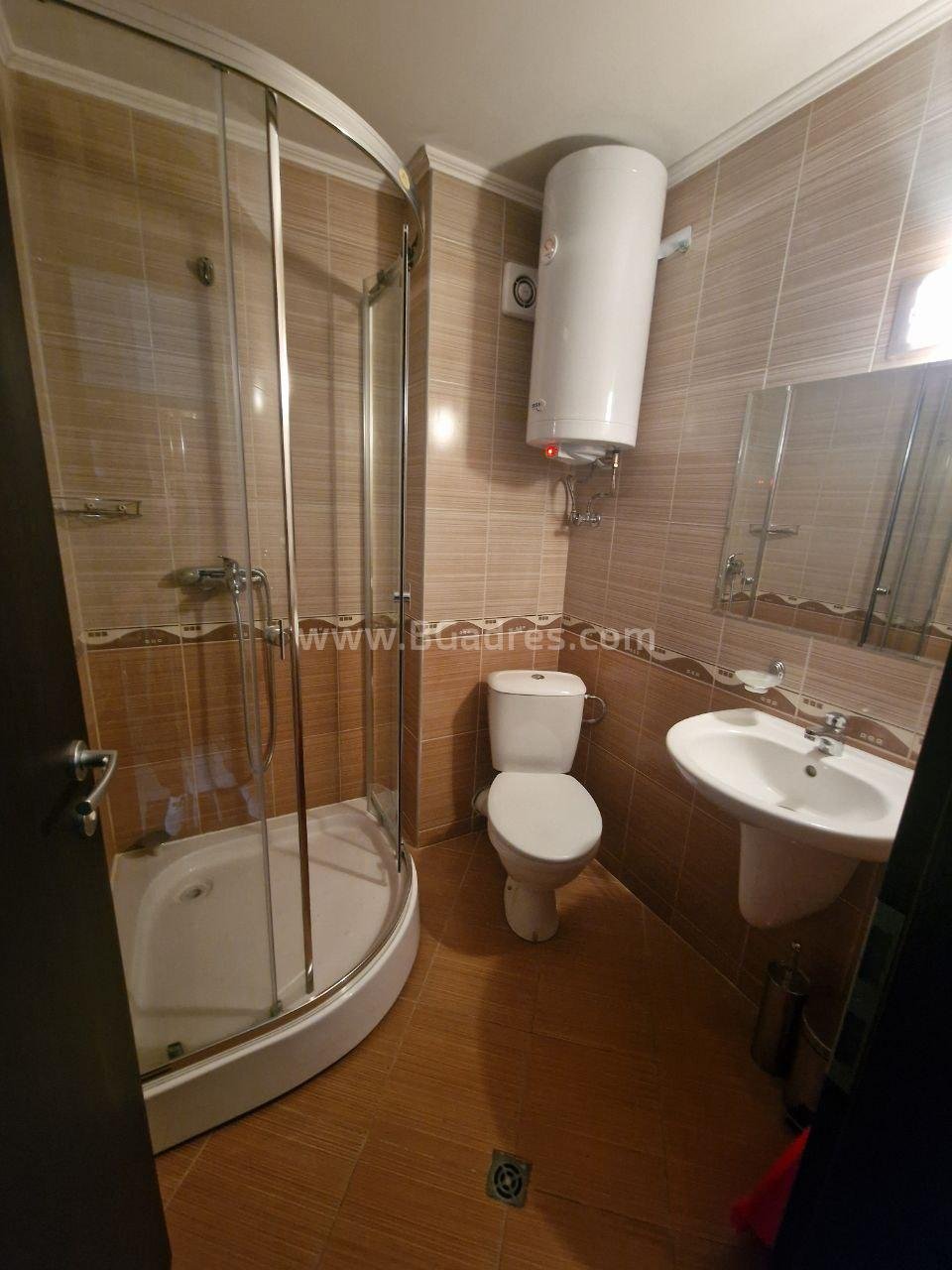 Недорогая студия в центре Солнечного Берега І №3573