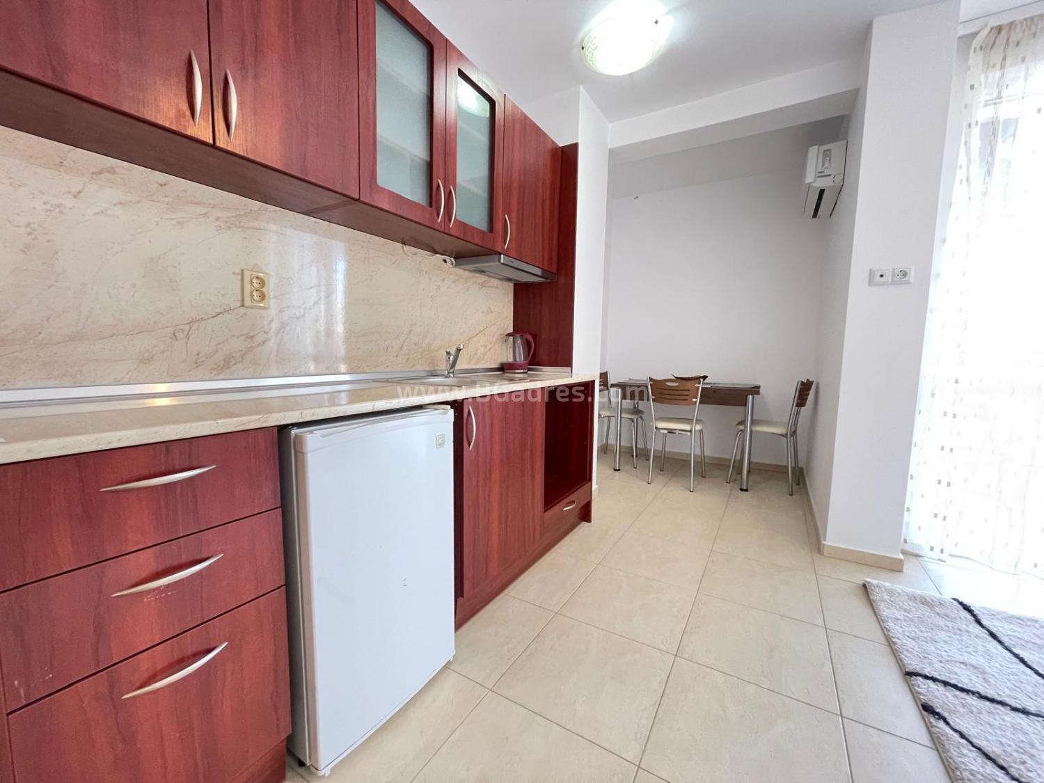 Studio with low maintenace fee on the seaside І №4627