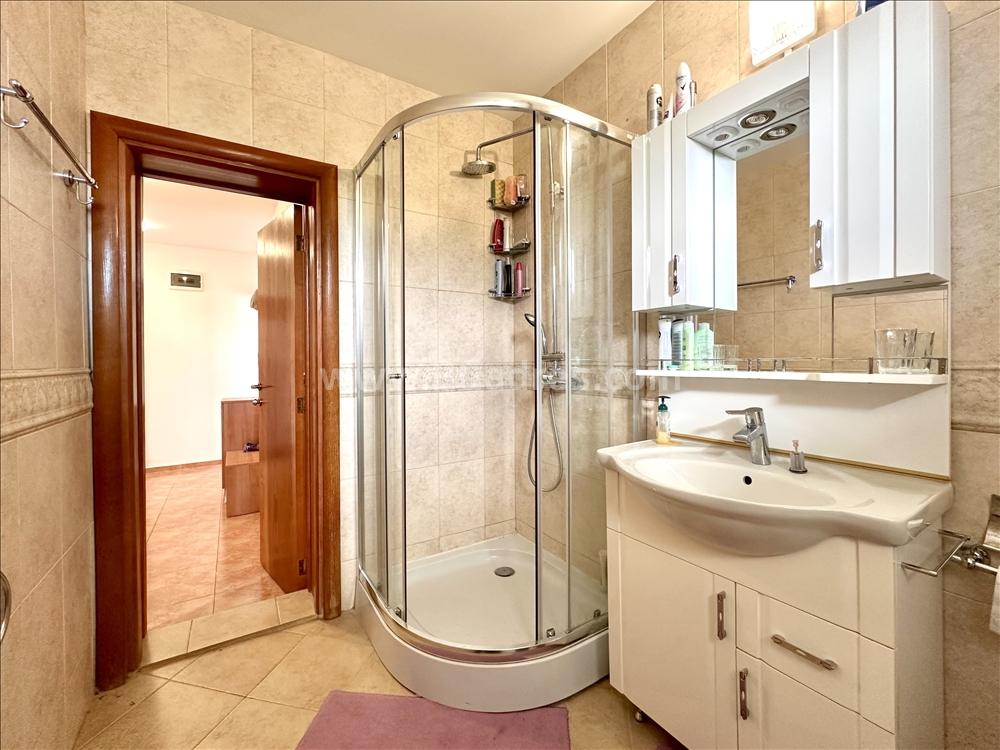 Апартамент в комплекс Лазур 1 І №3640