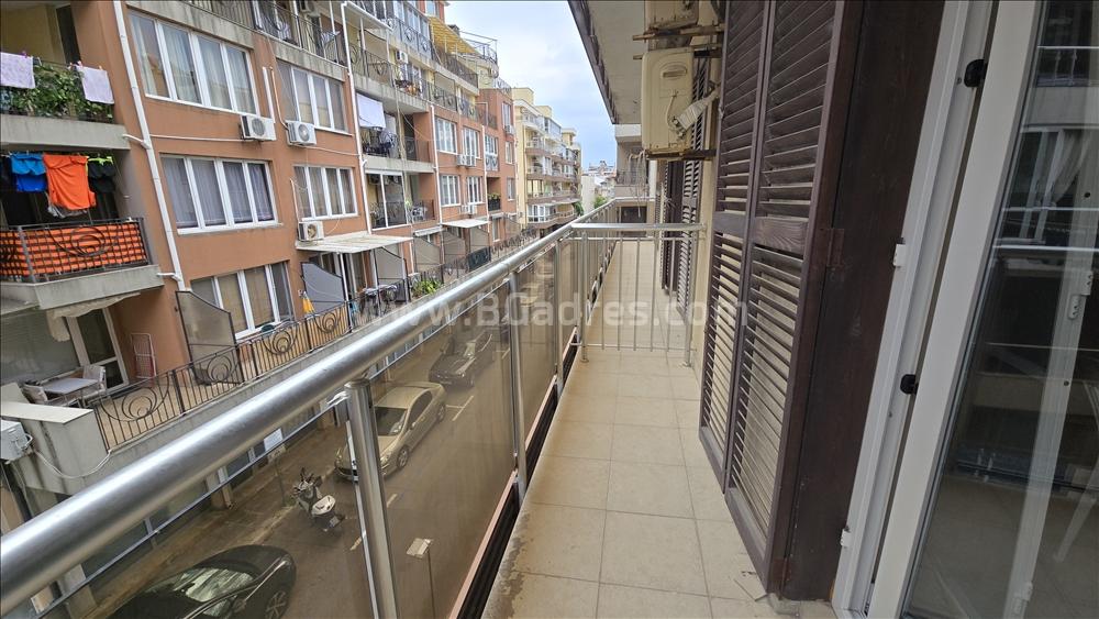 Large studio in Pomorie І №3760