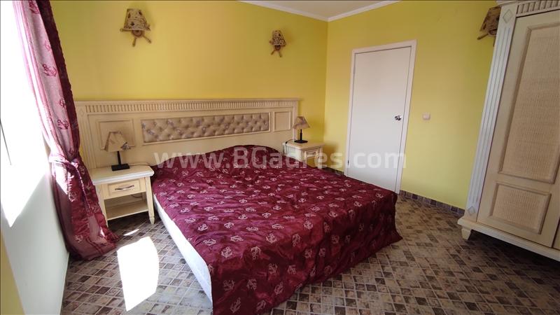 Голям апартамент с гледка към морето в Слънчев бряг | No 2049