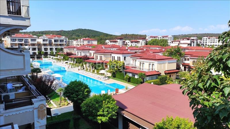 Apartment with sea view in Green Life | №2136