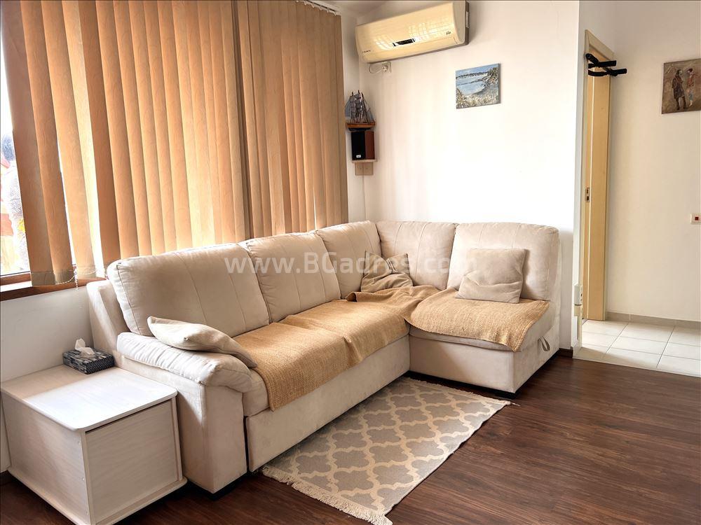 Apartment with a sea view in residential building І No. 2563