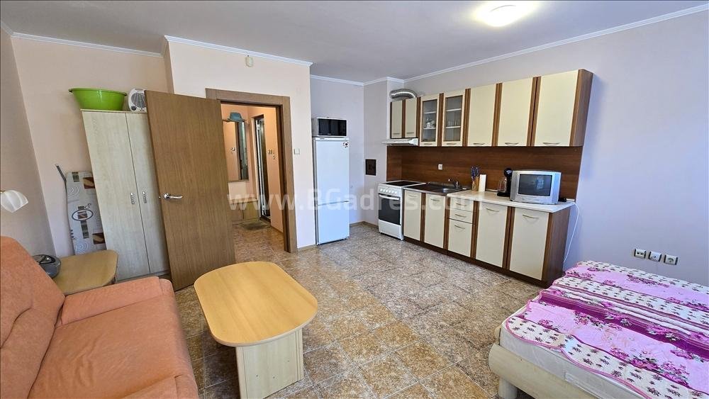 Studio with low maintenance fee in Sunny Beach І №4352