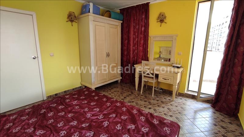 Голям апартамент с гледка към морето в Слънчев бряг | No 2049