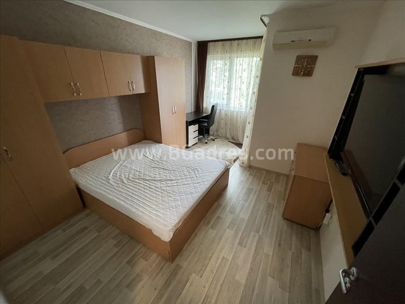 Большая трехкомнатная квартира на Солнечном Берегу | №2178