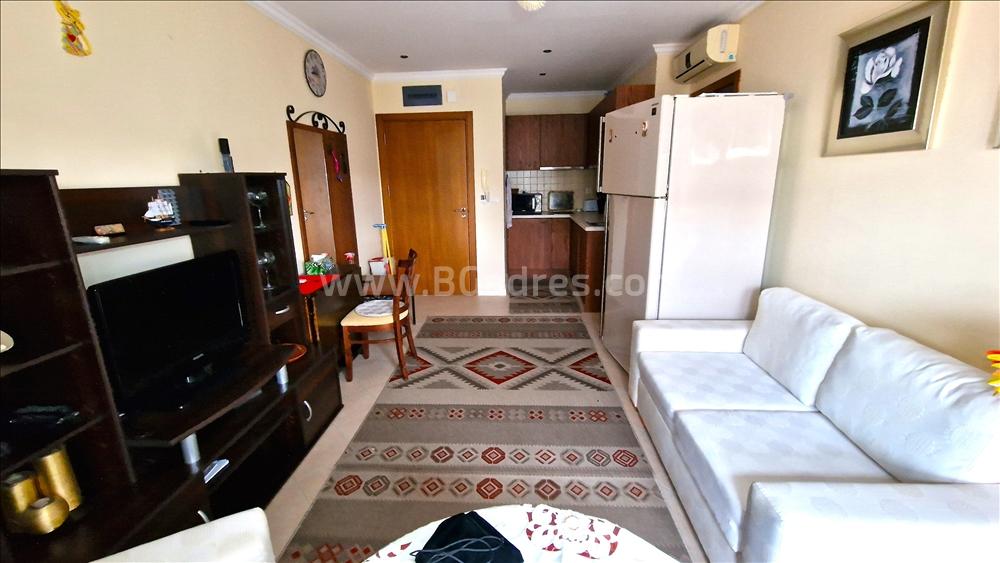 Wohnung mit Meerblick im Santa Marina-Komplex І №3301