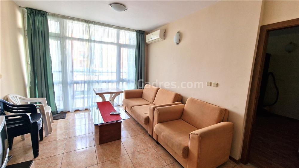 Изгоден апартамент в комплекс Елит 4 І №2846