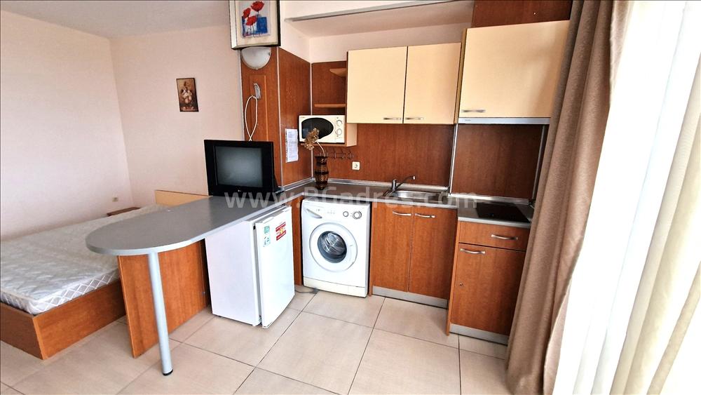 Большая студия в центре Солнечного Берега І №3307