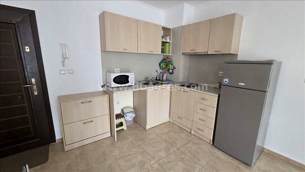 Двухкомнатная квартира в комплексе Аполон І №4183