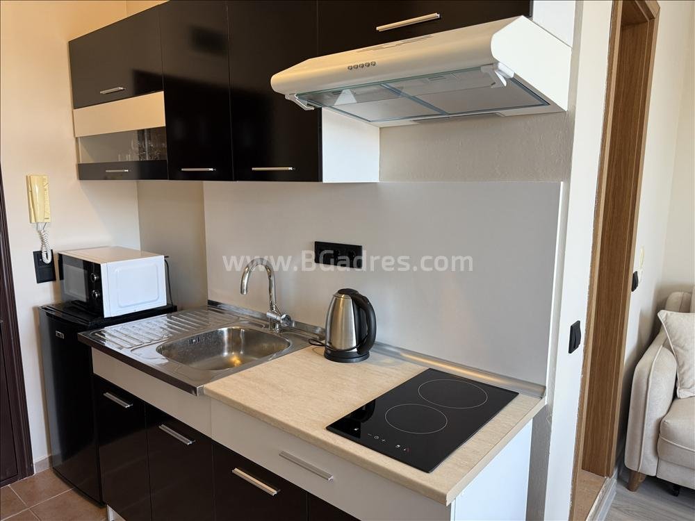 Студия в рассрочку в комплексе Холидей Форт І №4603