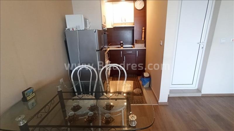 Голямо студио за постоянно жителство в Сарафово | No 2063