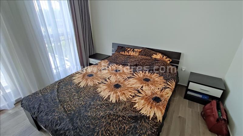 Тристаен апартамент в комплекс Cascadas | No 2104