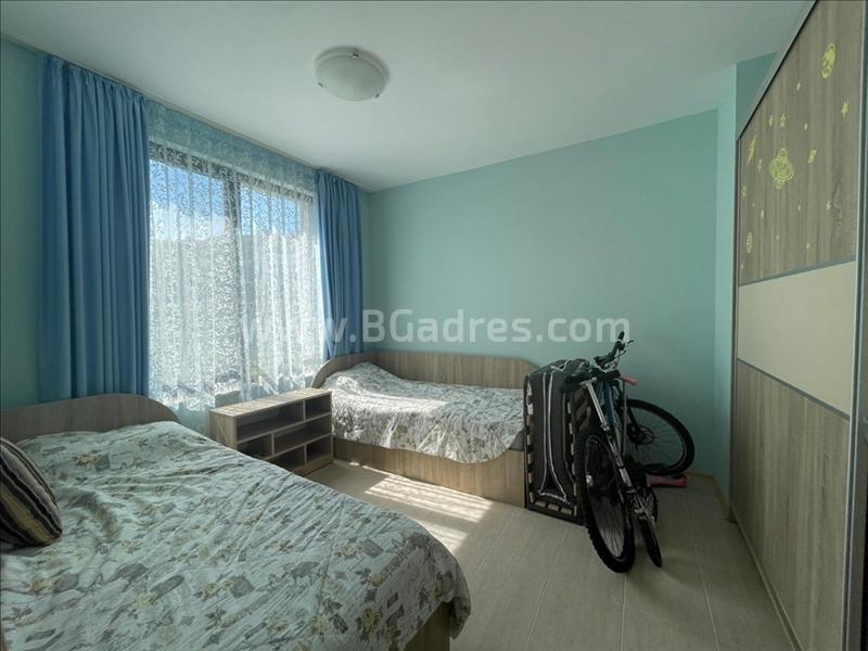 Трехкомнатная квартира в Гринлайф І №2427