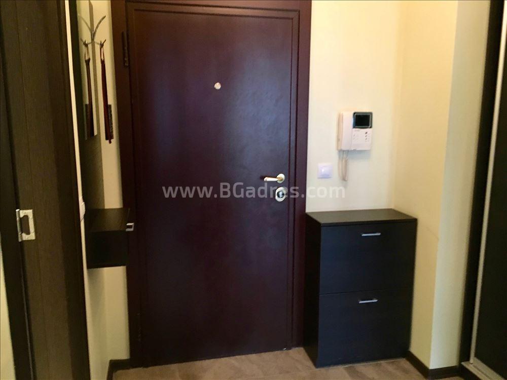 Drei-Zmmer-Wohnung für dauerhaften Wohnsitz in Burgas I №2687