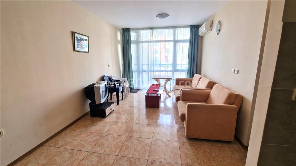 Изгоден апартамент в комплекс Елит 4 І №2846