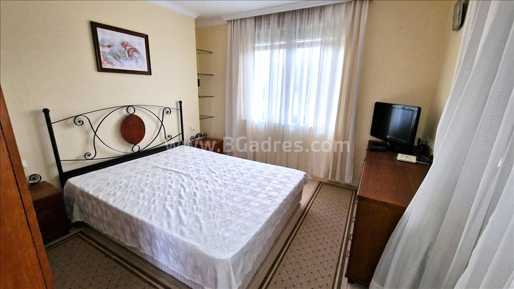 Wohnung mit Meerblick im Santa Marina-Komplex І №3301