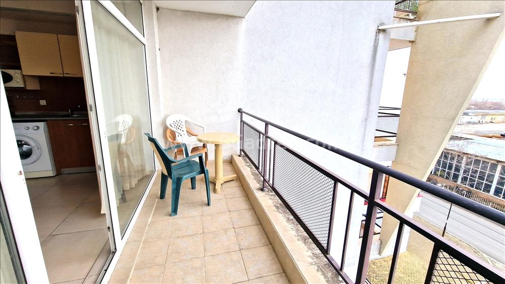 Большая студия в центре Солнечного Берега І №3307