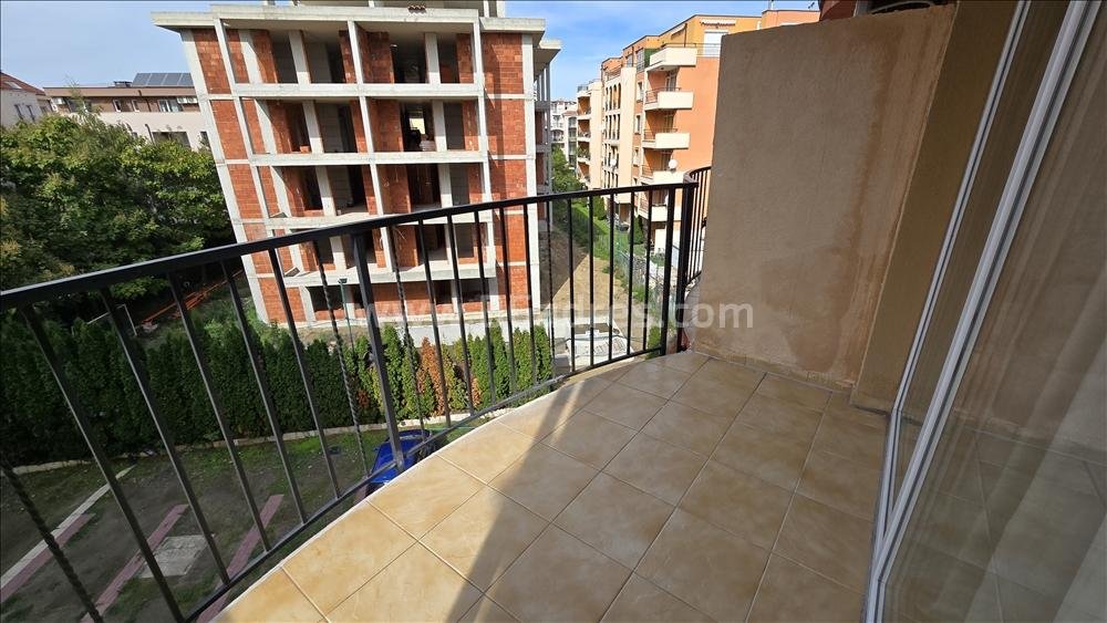 Большая студия в комплексе Санни Вью Централ І №3230