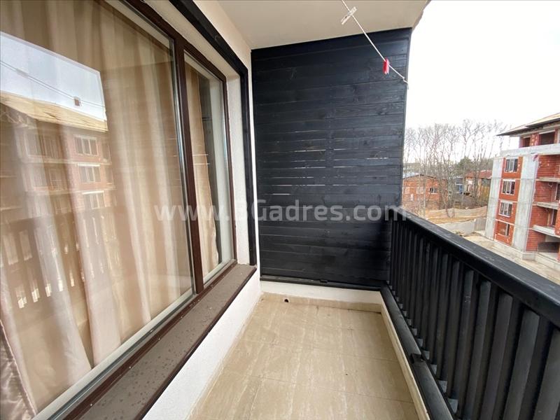 Голямо обзаведено студио в Приморско І №2794