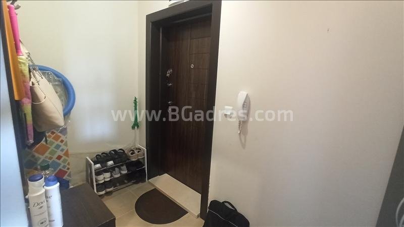 Голямо студио за постоянно жителство в Сарафово | No 2063