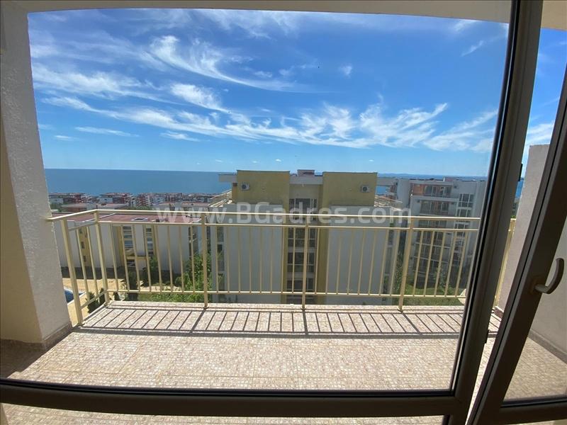 Large studio with sea view | No. 2098