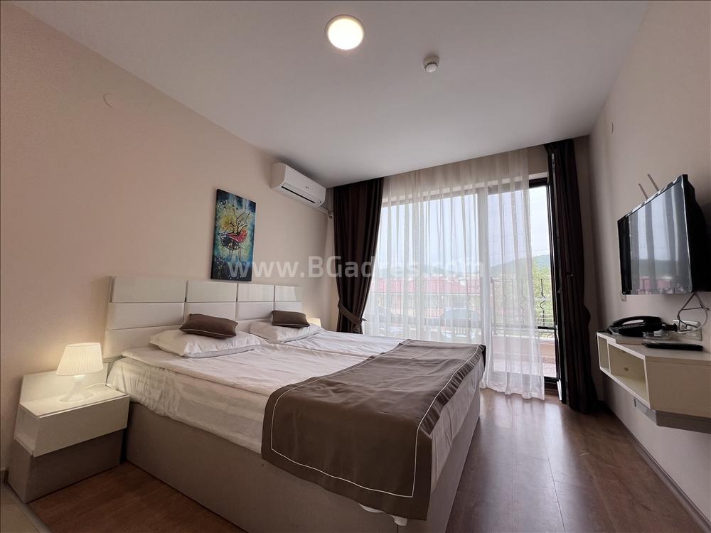 Студия в Премьер Форт Бич І №3575