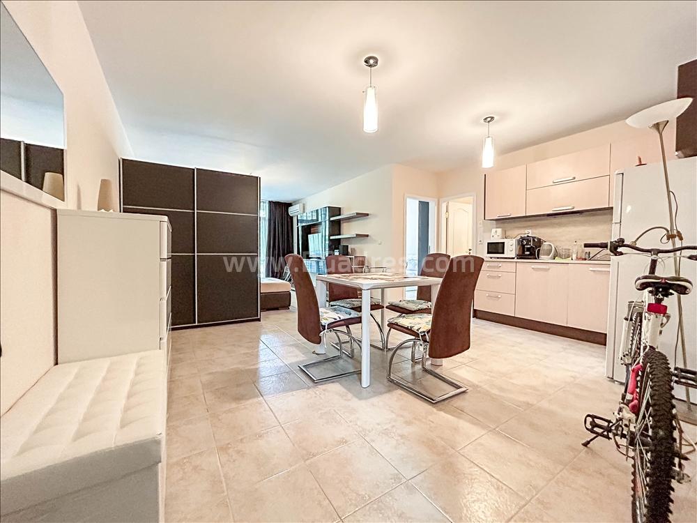 Große Wohnung 50 Meter vom Strand entfernt І №2917