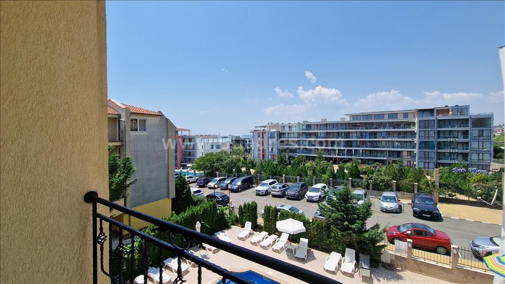 Тристаен апартамент близо до плажа І №3060