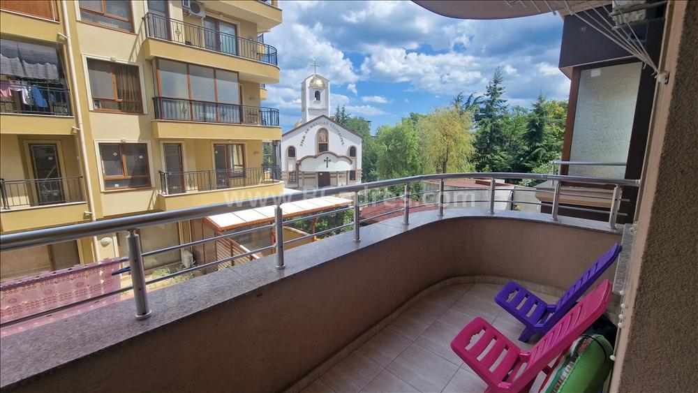 Двухкомнатная квартира в жилом доме в Сарафово І №3099