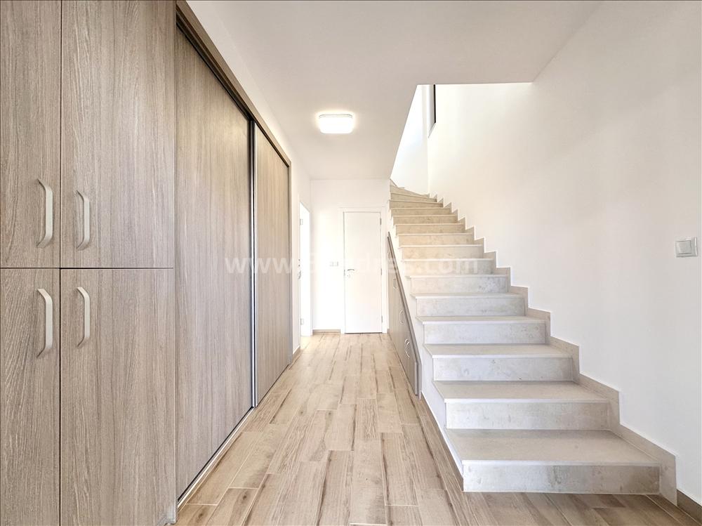 Къща с двор близо до Бургас І №3837