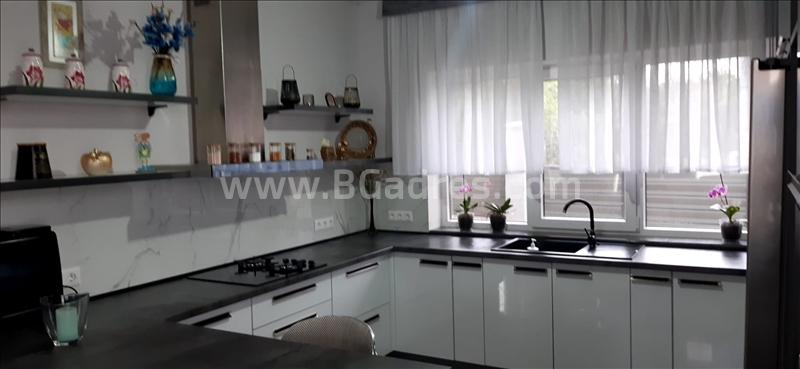 Дом с тремя спальнями в Александрово І №2441