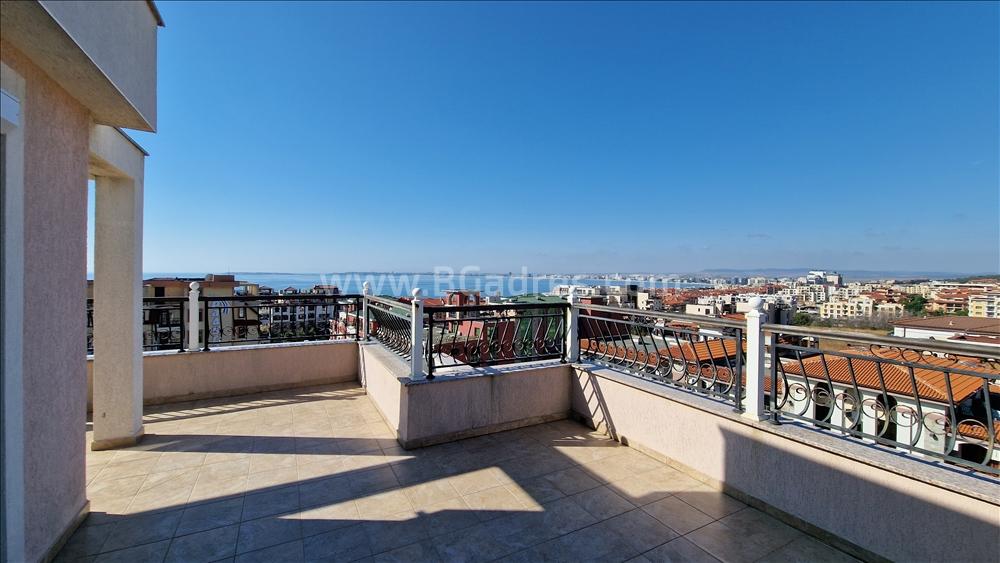 Sew view apartment with loaw maintenance fee І №3844