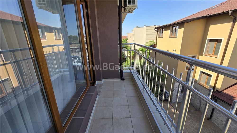 Apartment in a residential building in Sarafovo І №4782