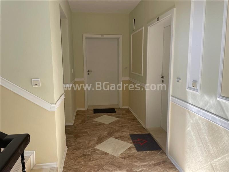 Трехкомнатная квартира в Гринлайф І №2427