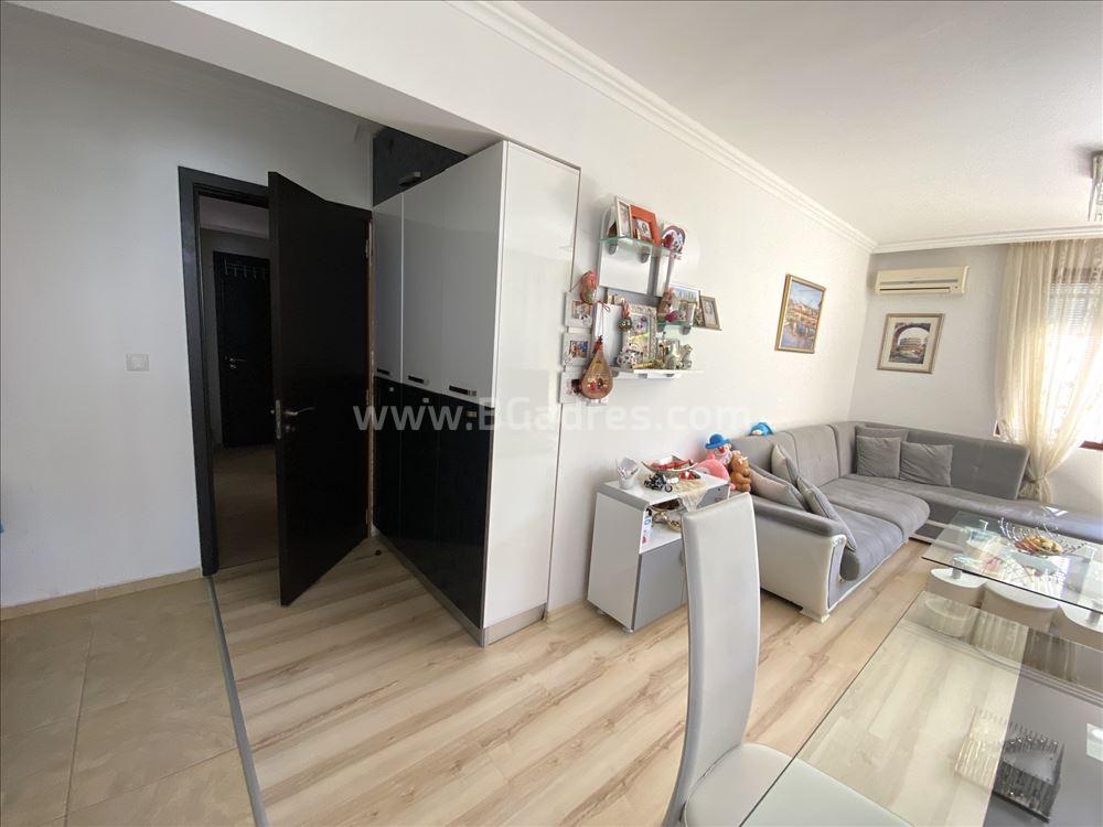 Апартамент с веранда в Свети Влас I №2548