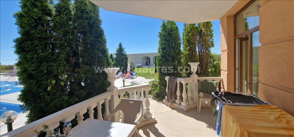 Wohnung in der ersten Reihe in Sinemorets I №2572