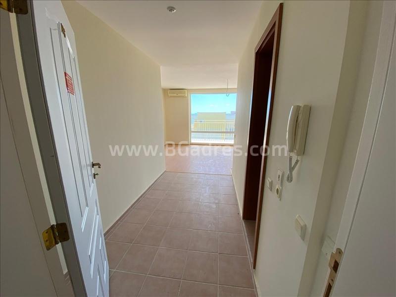 Large studio with sea view | No. 2098