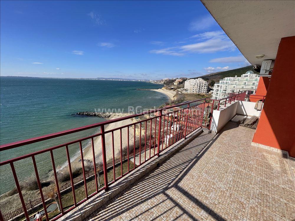 Wohnung mit Panoramablick auf das Meer І №2821