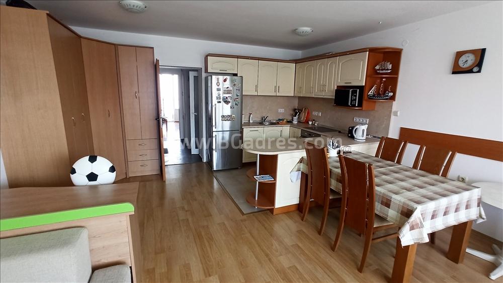 Голям апартамент с морска панорама в Сарафово I №2410