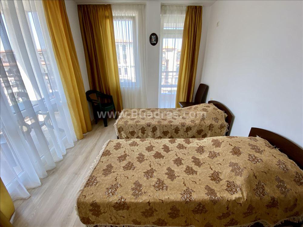 Апартамент с 2 спални в комплекс Родина I № 2547