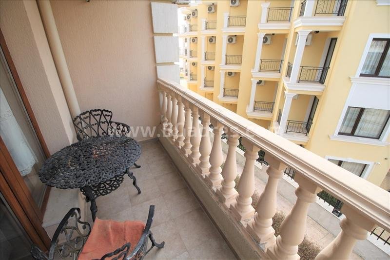 Изгодна цена за апартамент на първа линия | № 2010