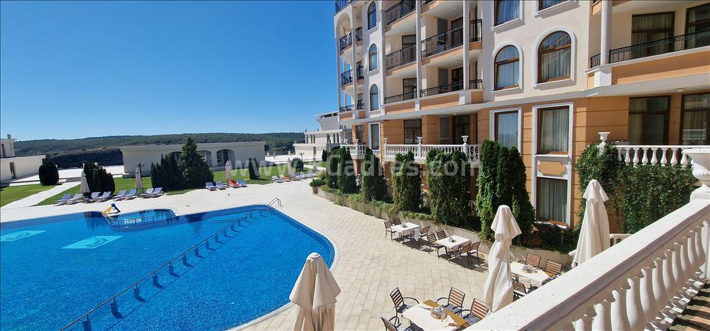 Wohnung in der ersten Reihe in Sinemorets I №2572