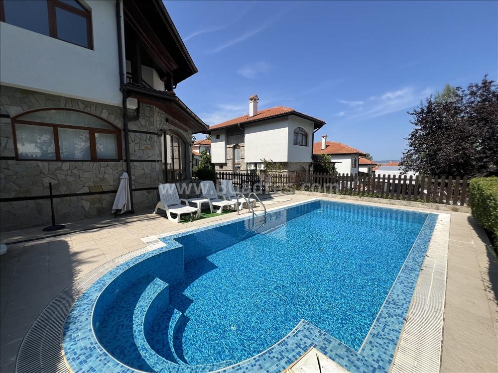 Haus mit privatem Pool in der Anlage І №3778