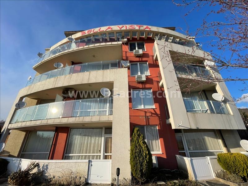 Апартамент с изглед към морето без такса поддръжка | №2360