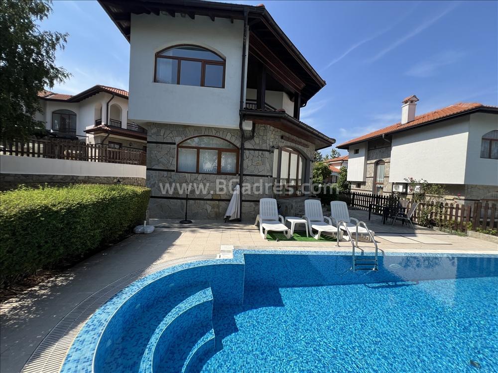 Haus mit privatem Pool in der Anlage І №3778