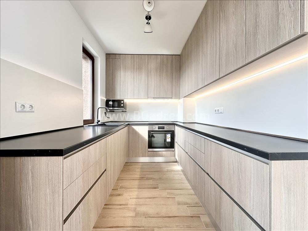 Къща с двор близо до Бургас І №3837