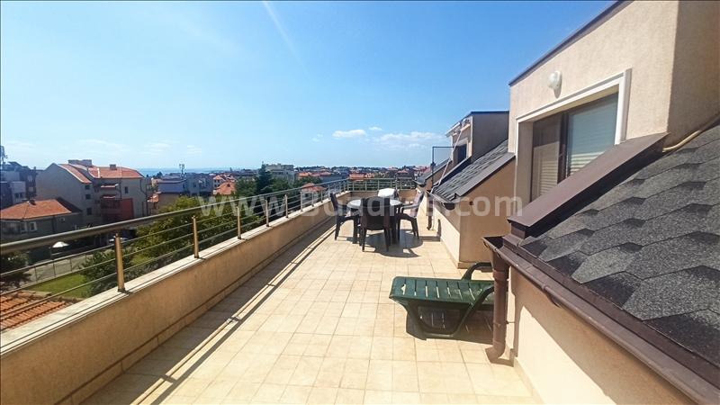 Wohnung mit einem großen Balkon mit Meerblick in Sarafovo | No 2101
